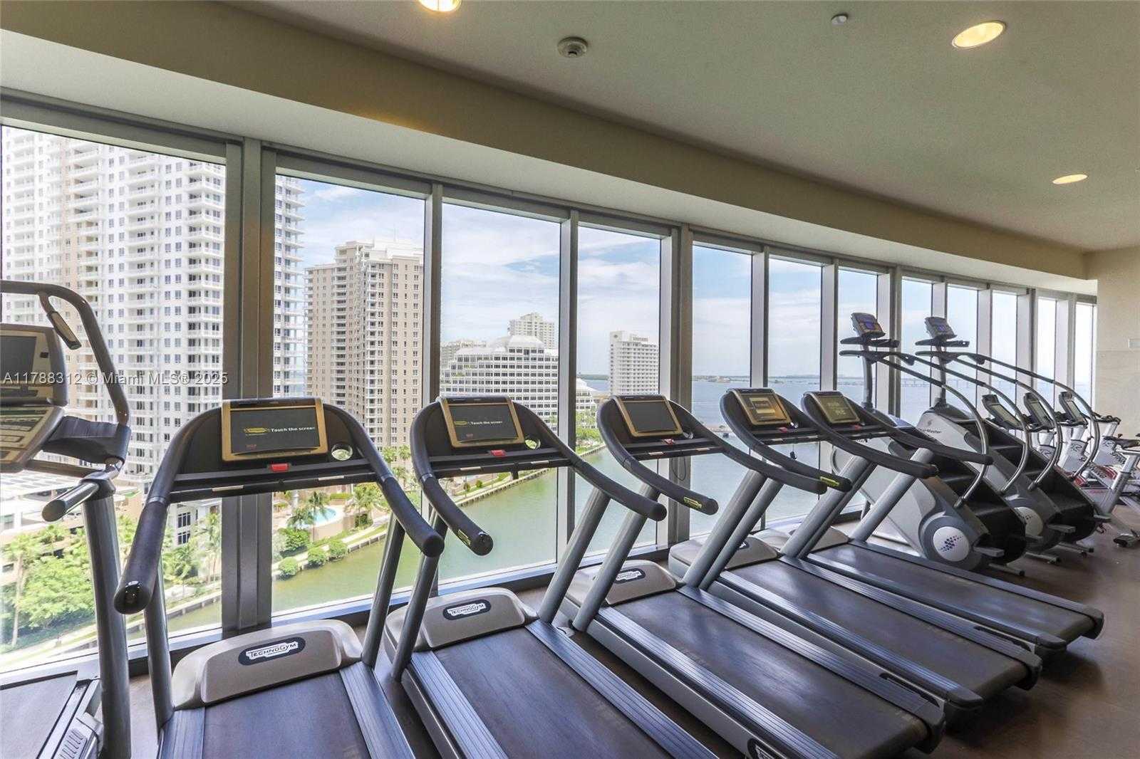 Small Image of 485 BRICKELL AVE #3508, Miami Number 42