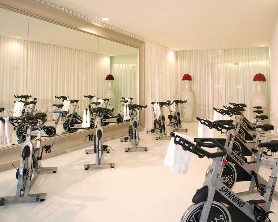 Small Image of 485 BRICKELL AVE #3508, Miami Number 46