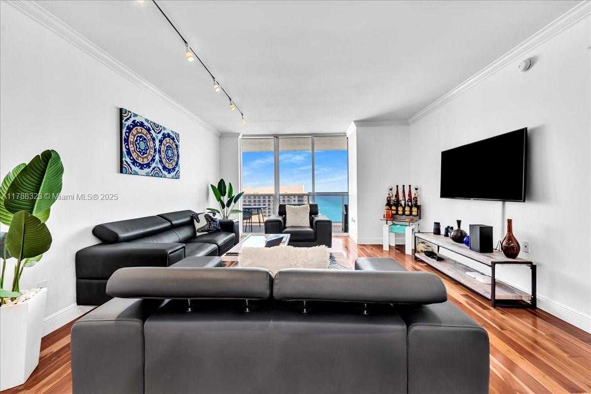 Small Image of 1830 SOUTH OCEAN DR #LPH4910, Hallandale Beach Number 16