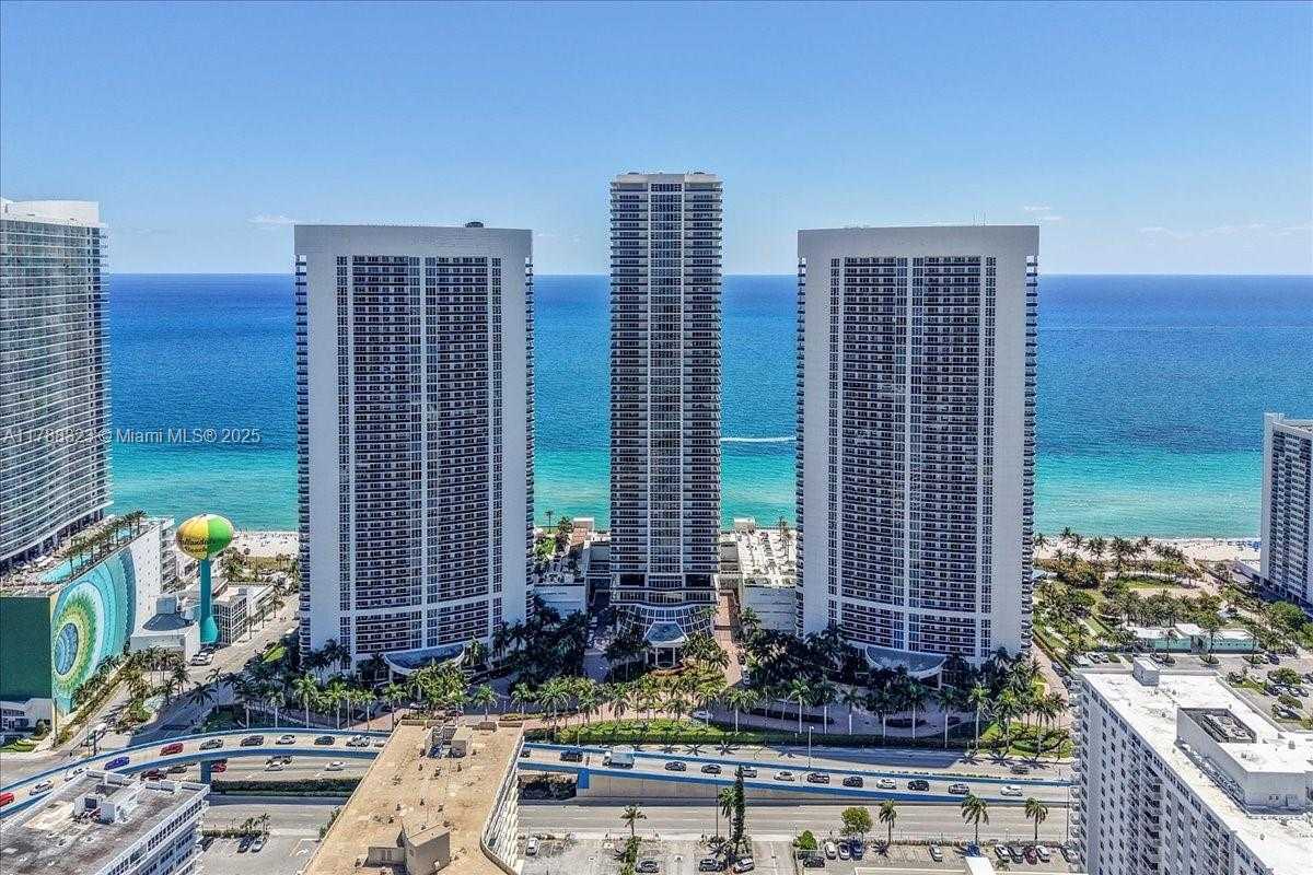 Small Image of 1830 SOUTH OCEAN DR #LPH4910, Hallandale Beach Number 2