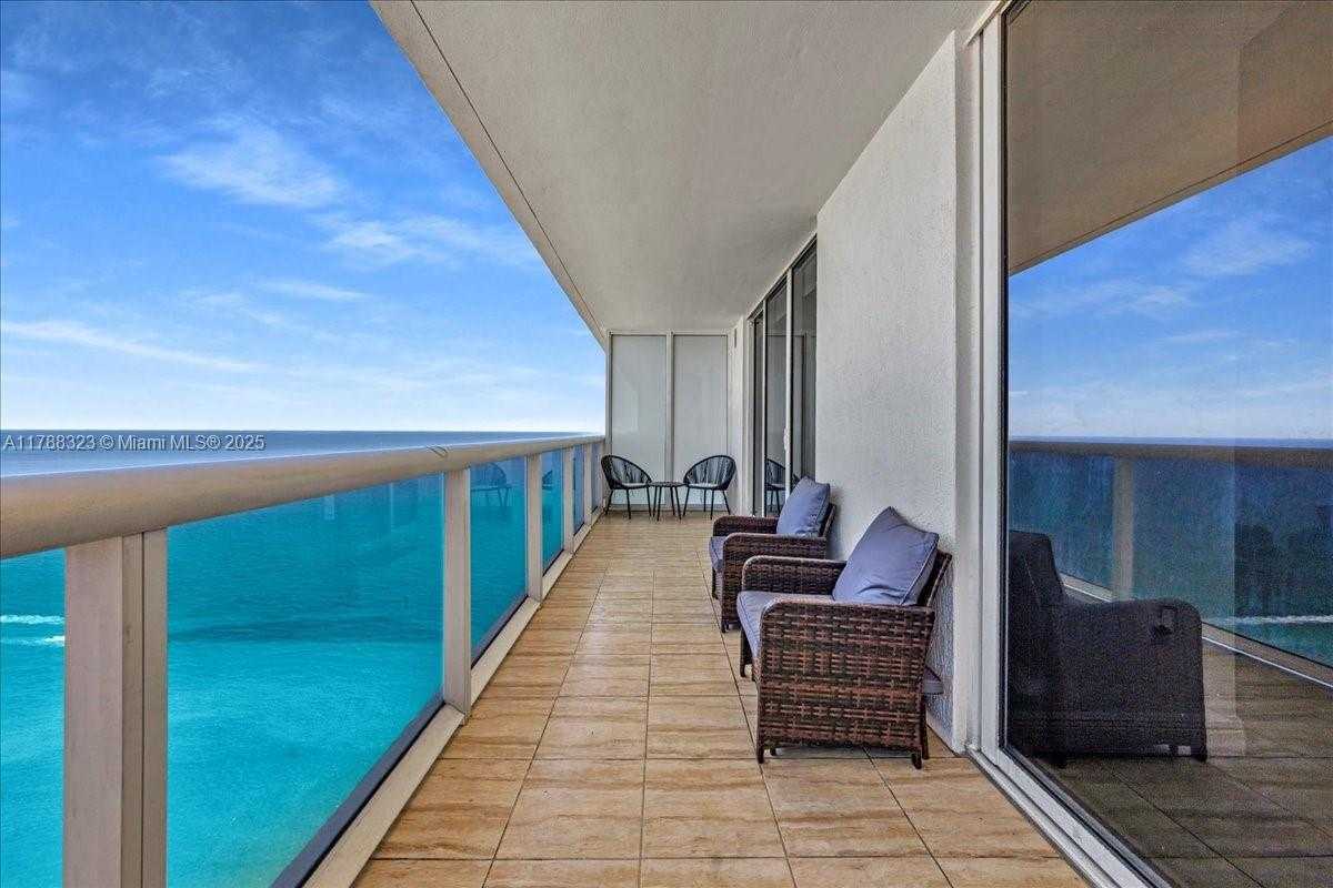 Small Image of 1830 SOUTH OCEAN DR #LPH4910, Hallandale Beach Number 28