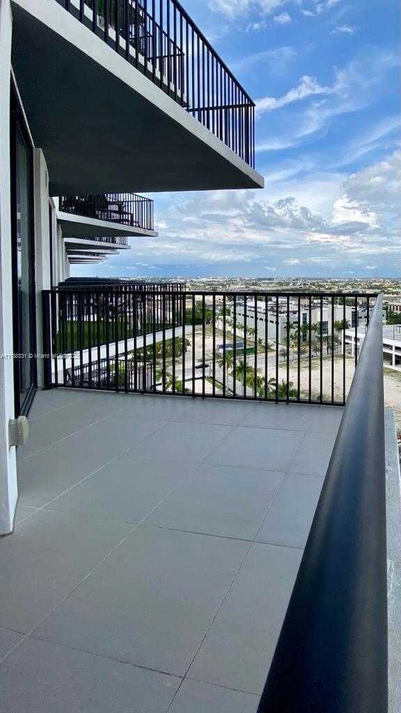 Small Image of 5300 PASEO BLVD #1001, Doral Number 18