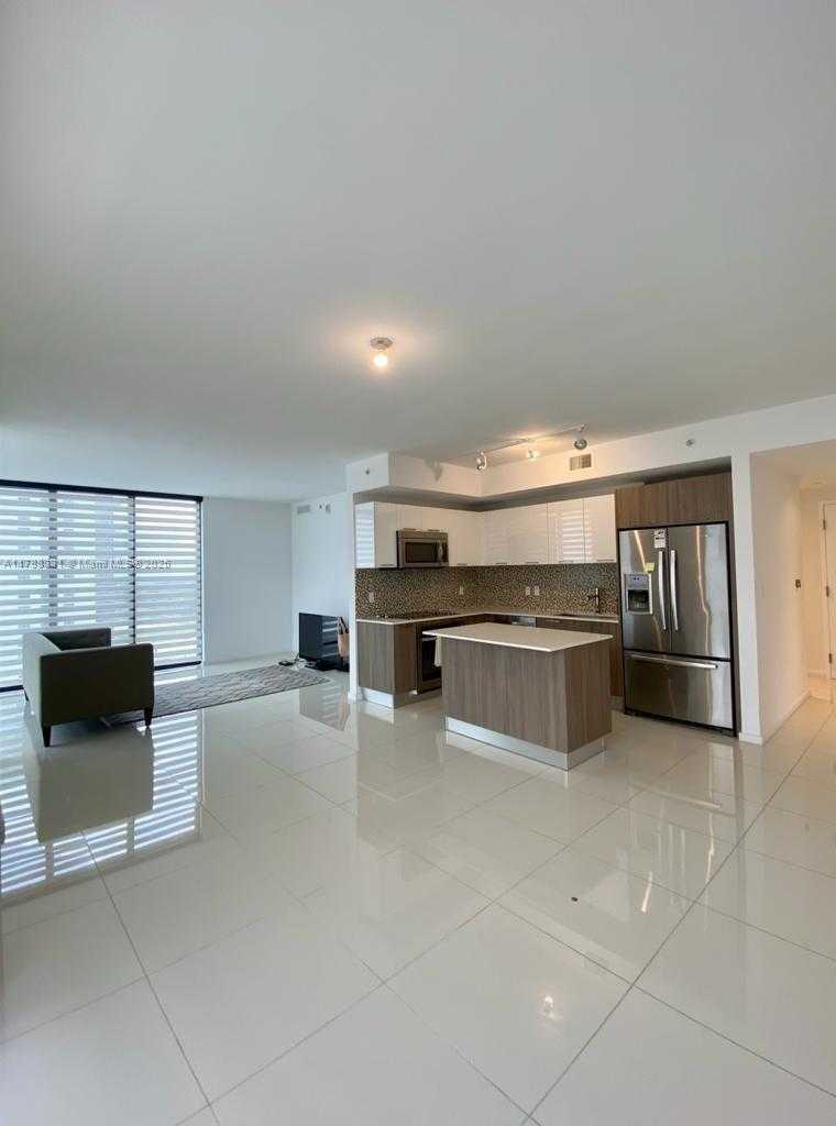 Small Image of 5300 PASEO BLVD #1001, Doral Number 3