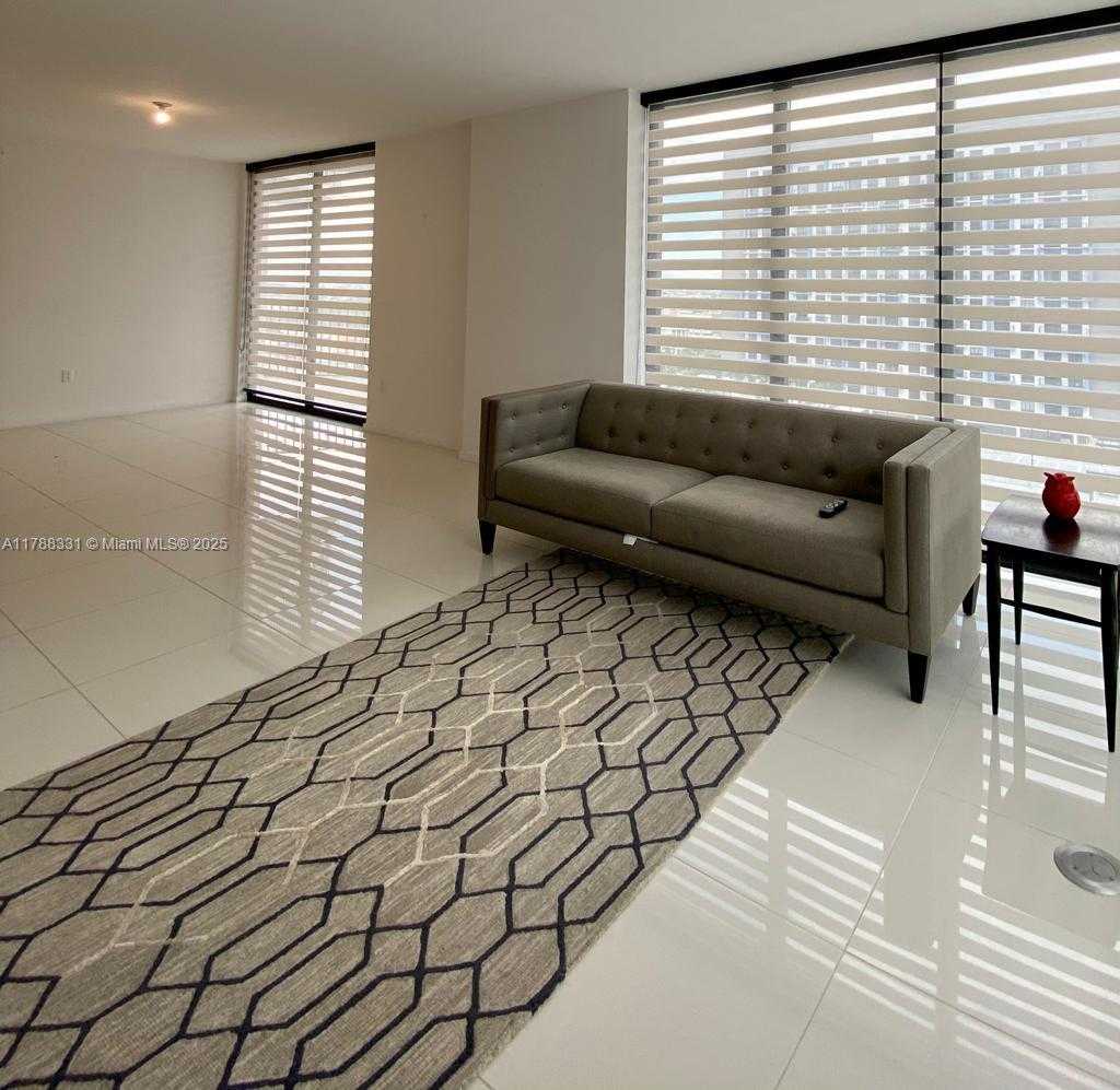 Small Image of 5300 PASEO BLVD #1001, Doral Number 7