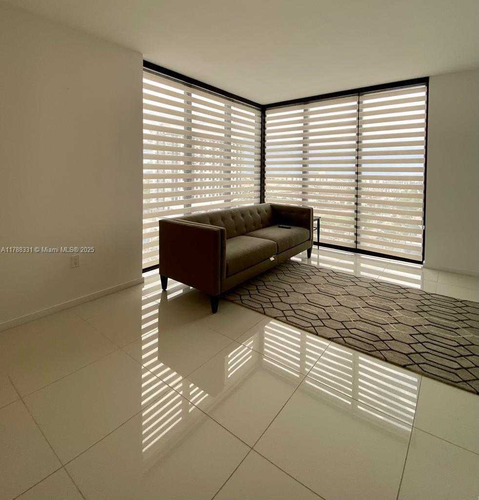 Small Image of 5300 PASEO BLVD #1001, Doral Number 9