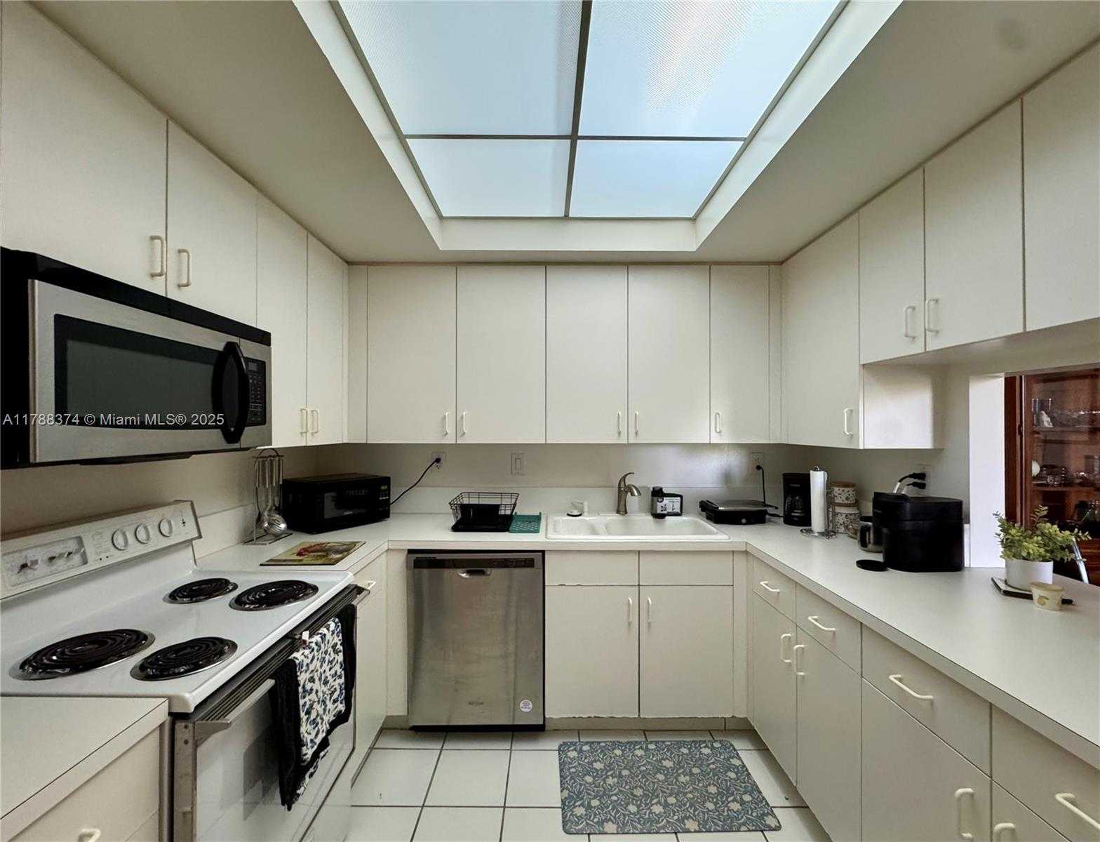 Small Image of 9805 NORTH WEST 52ND ST #420, Doral Number 11