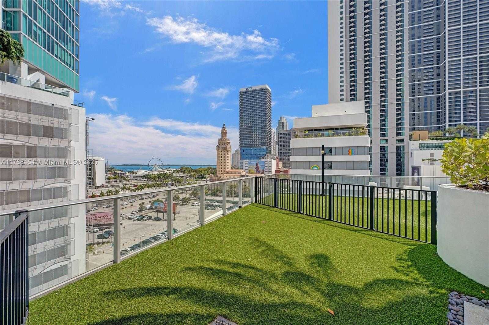 Small Image of 851 NORTH EAST 1ST AVE, CABANA #7, Miami Number 2
