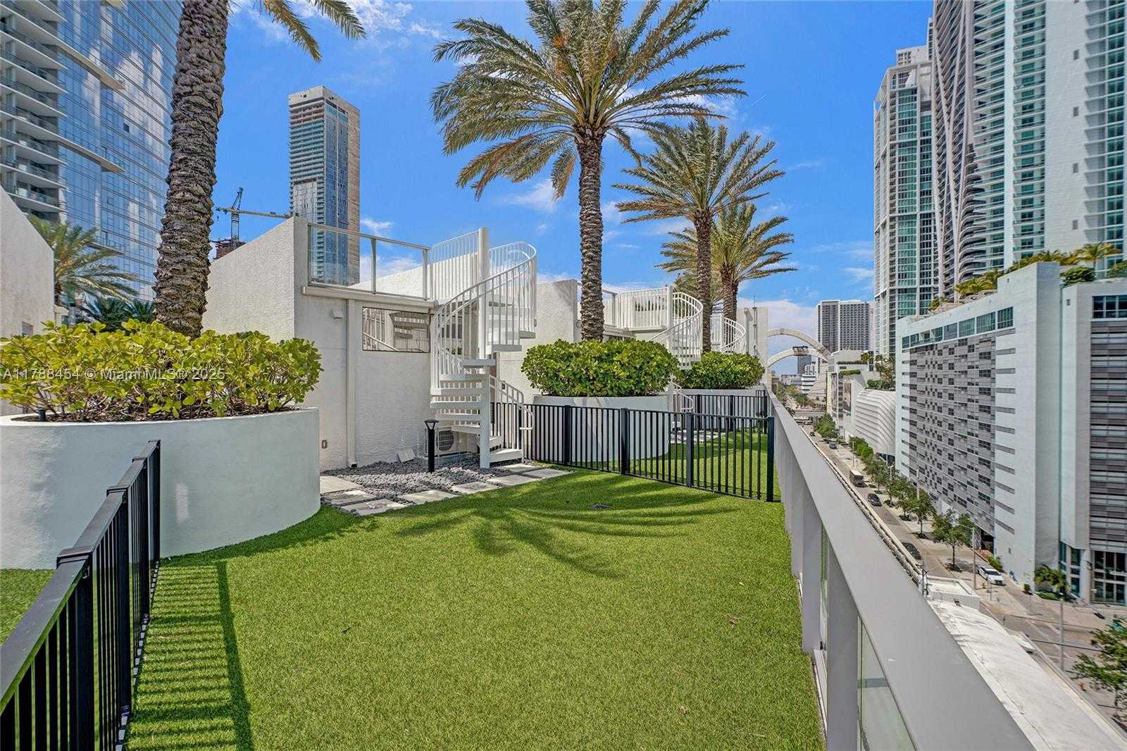 Small Image of 851 NORTH EAST 1ST AVE, CABANA #7, Miami Number 3