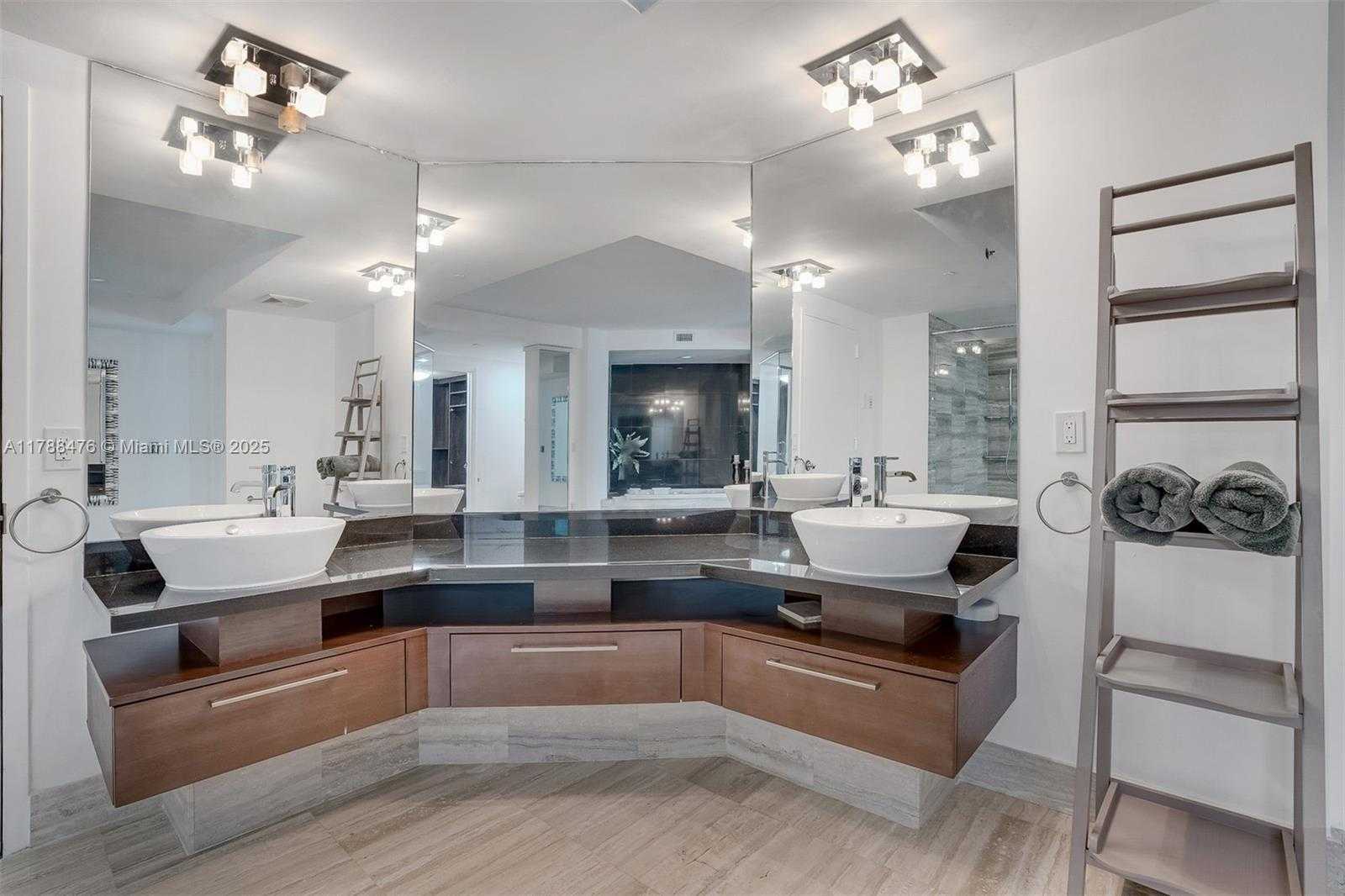 Small Image of 101 SOUTH FORT LAUDERDALE BEACH BLVD #308, Fort Lauderdale Number 23
