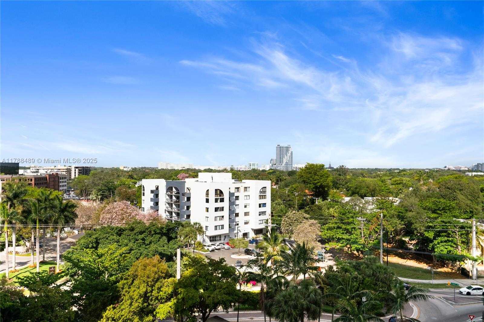 Small Image of 2678 TIGERTAIL AVE #615, Miami Number 38