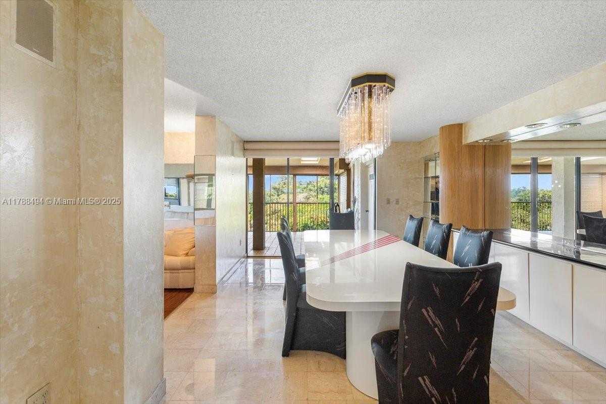 Small Image of 2808 NORTH 46TH AVE #E650, Hollywood Number 16