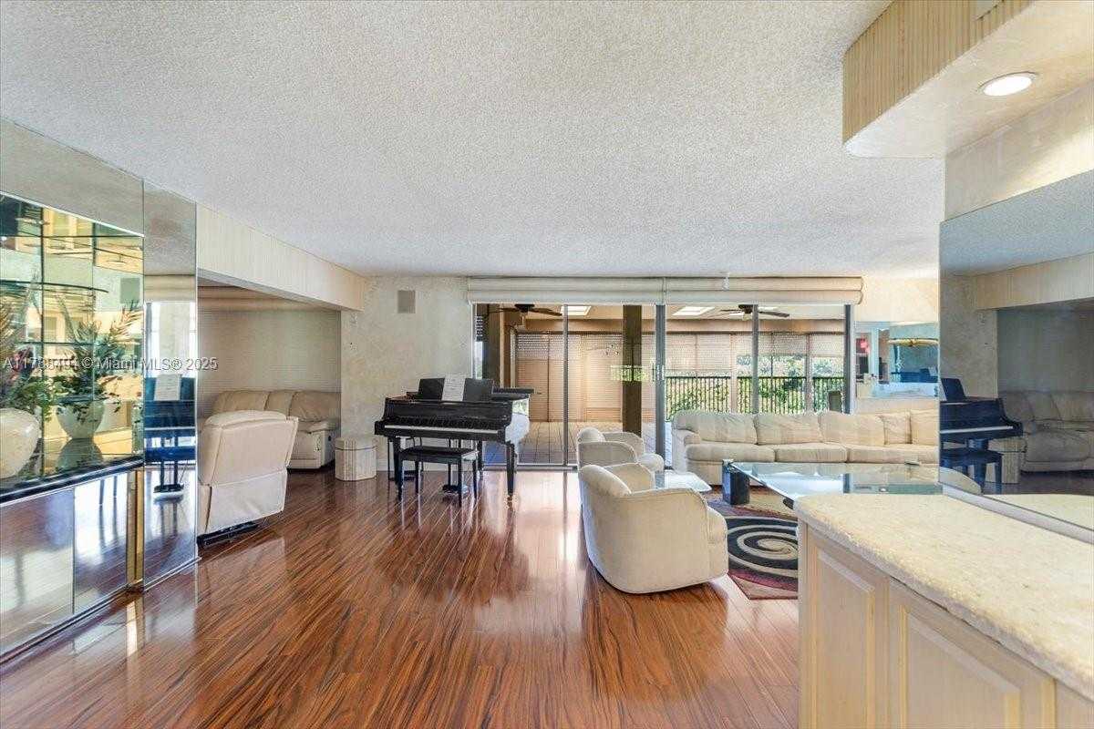 Small Image of 2808 NORTH 46TH AVE #E650, Hollywood Number 2