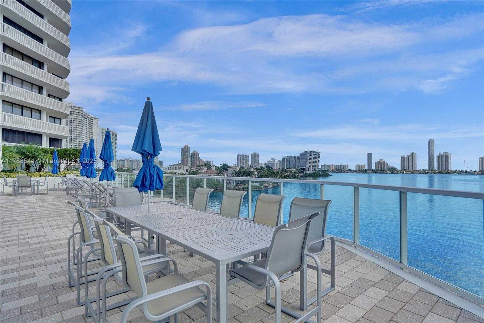 Small Image of 3000 ISLAND BLVD #1106, Aventura Number 56