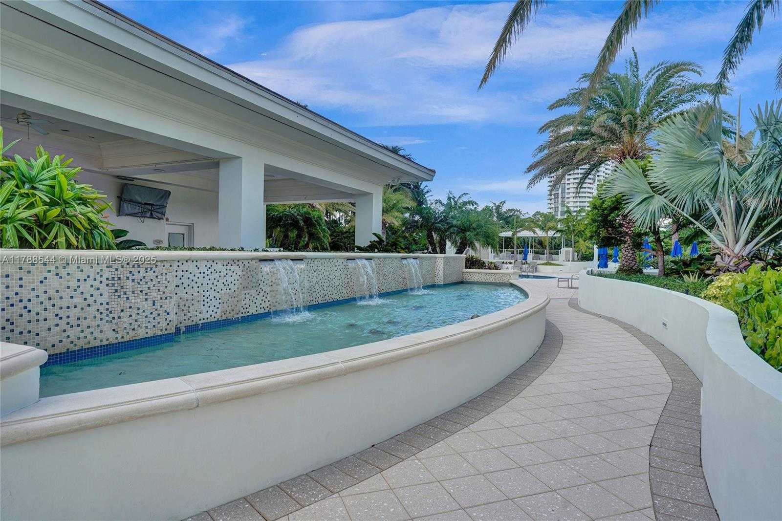 Small Image of 3000 ISLAND BLVD #1106, Aventura Number 58