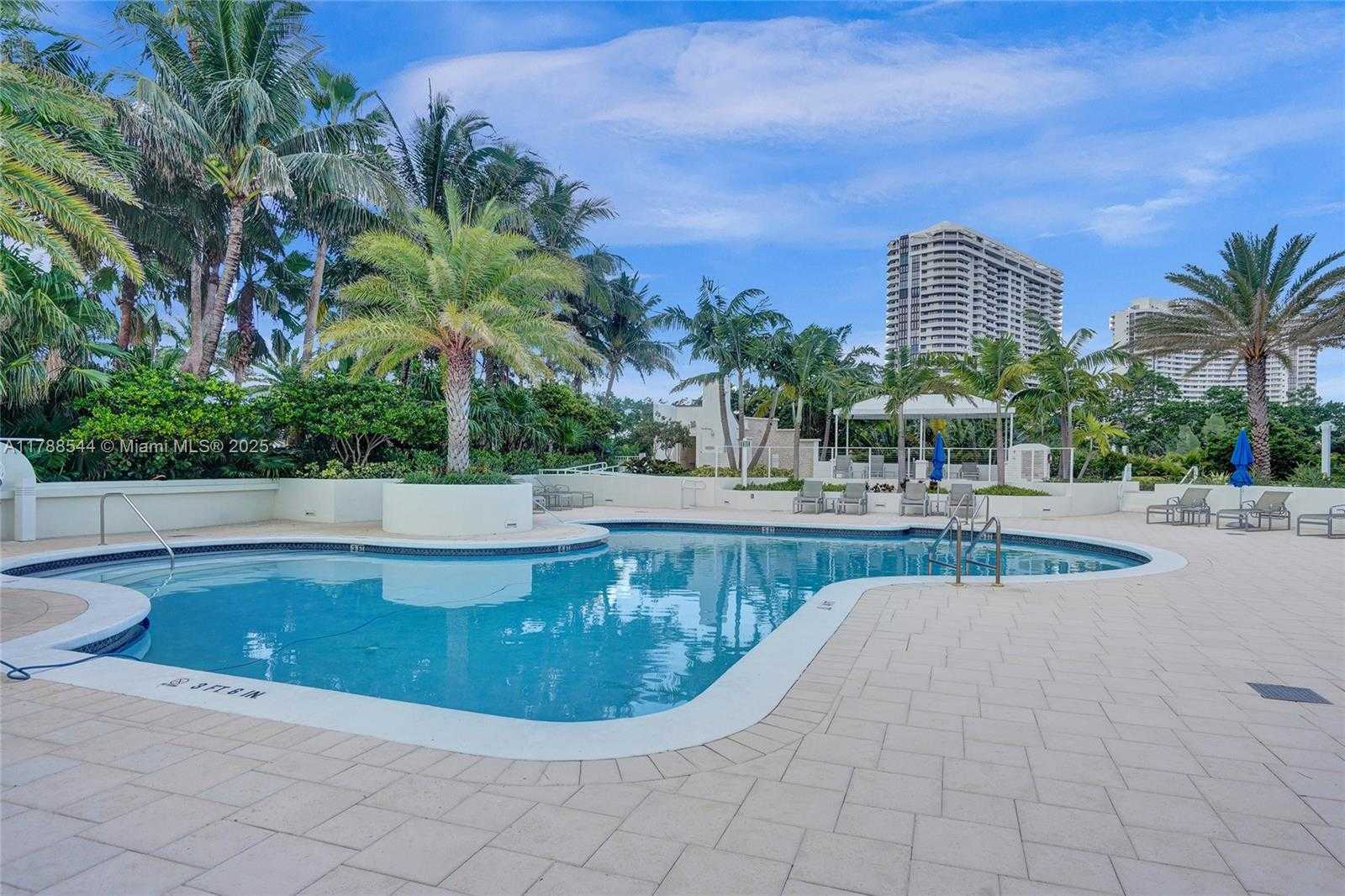 Small Image of 3000 ISLAND BLVD #1106, Aventura Number 63