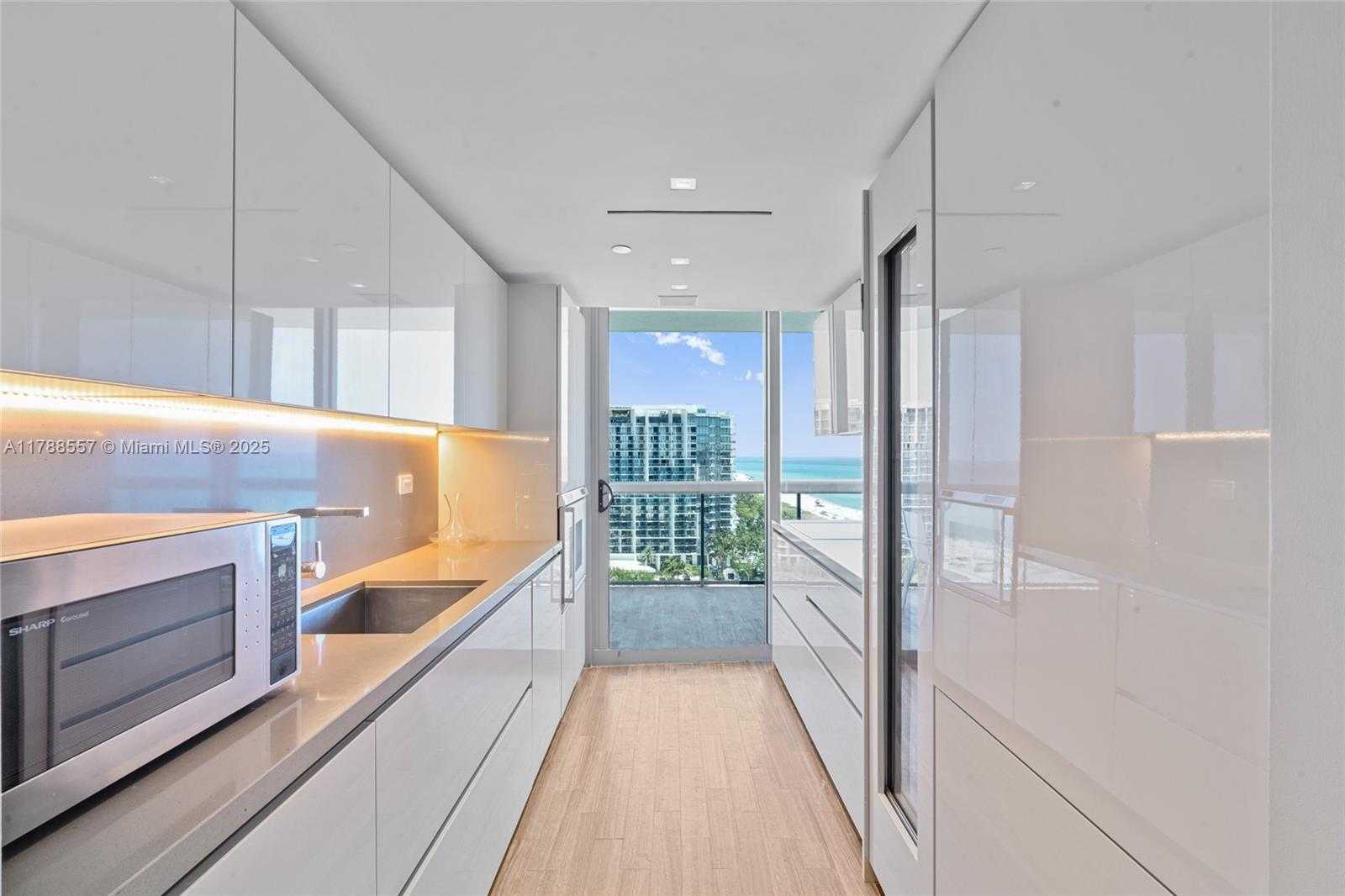 Small Image of 101 20TH ST #2007, Miami Beach Number 5