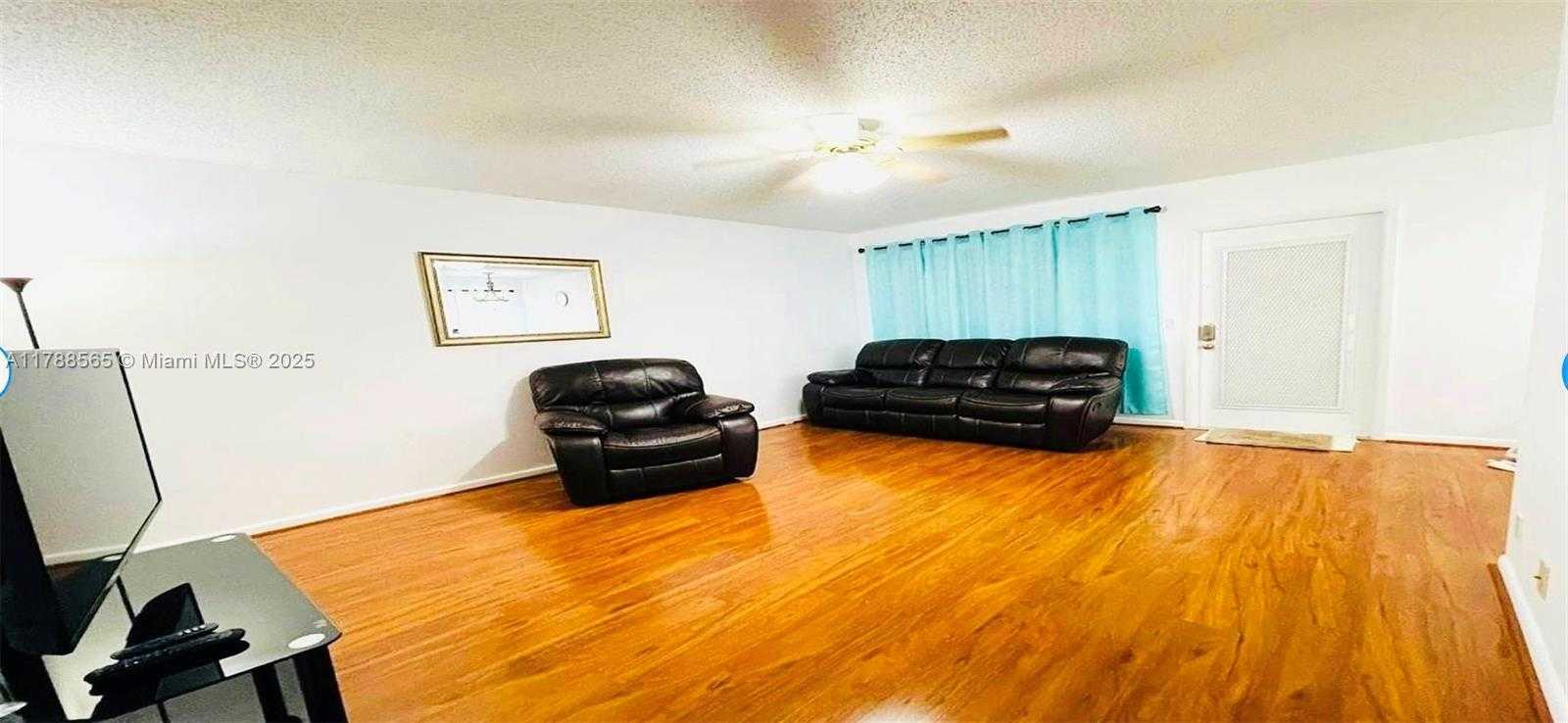Small Image of 497 WEST TILFORD W #W, Deerfield Beach Number 3