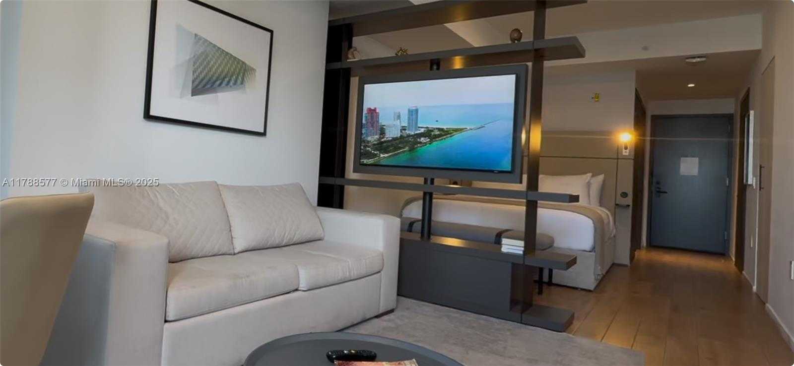 Small Image of 398 NORTH EAST 5TH ST #2805, Miami Number 18