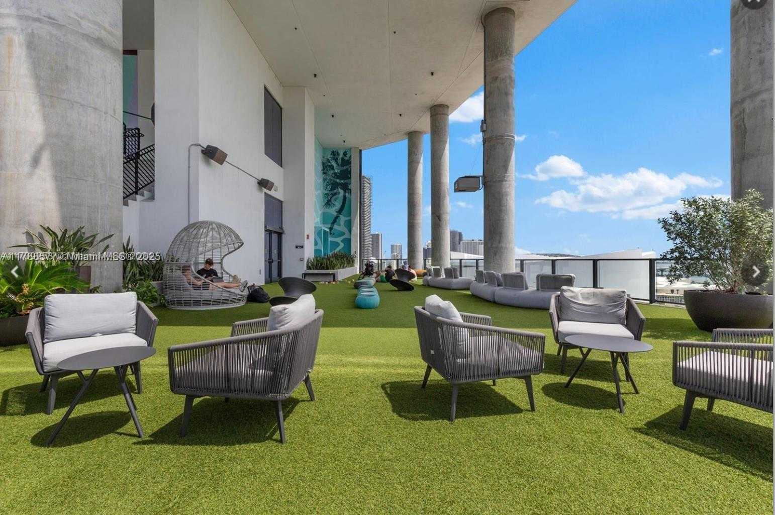 Small Image of 398 NORTH EAST 5TH ST #2805, Miami Number 3