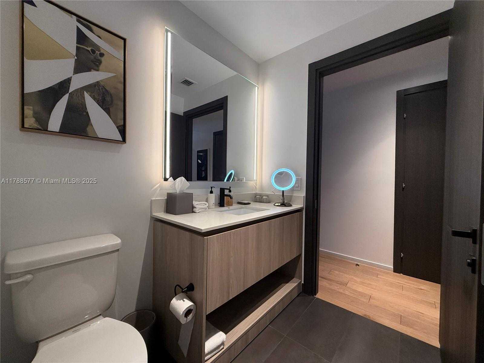 Small Image of 398 NORTH EAST 5TH ST #2805, Miami Number 30