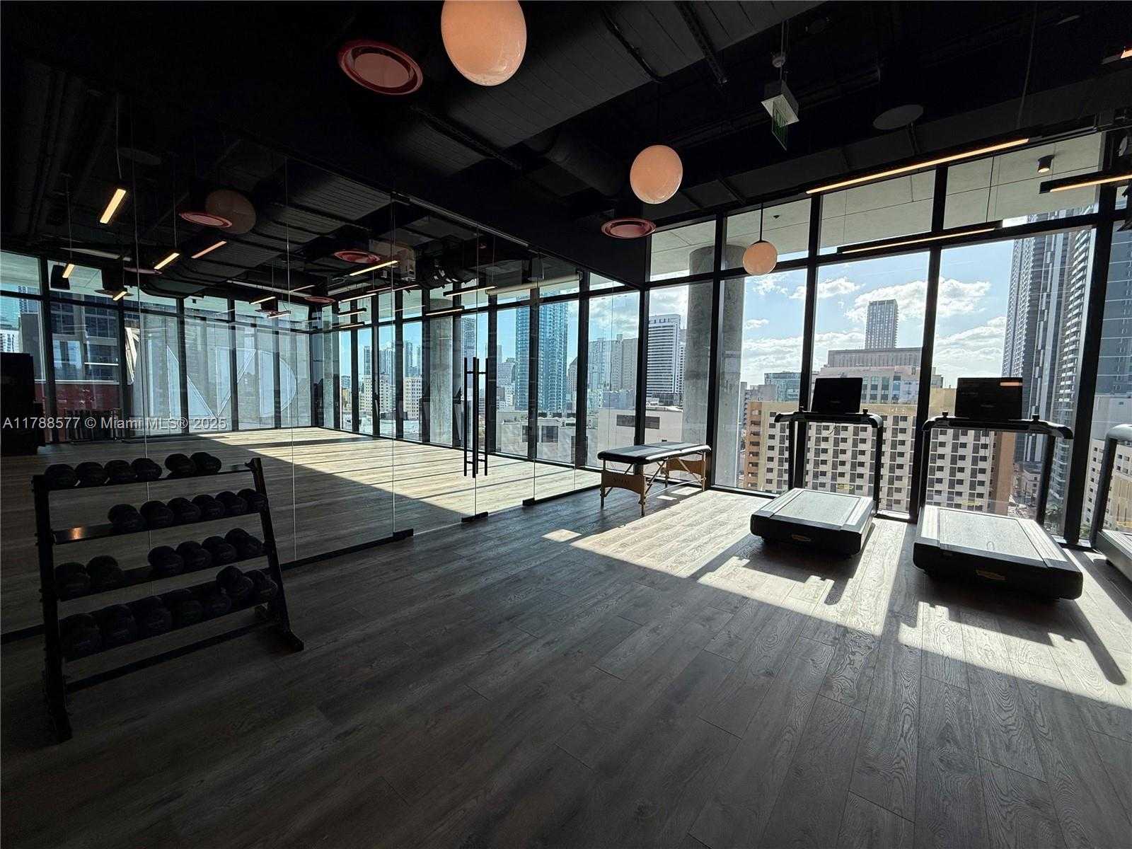 Small Image of 398 NORTH EAST 5TH ST #2805, Miami Number 34