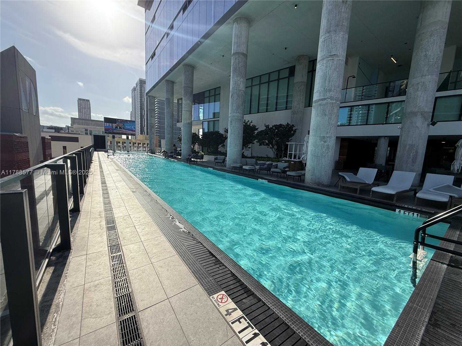 Small Image of 398 NORTH EAST 5TH ST #2805, Miami Number 40