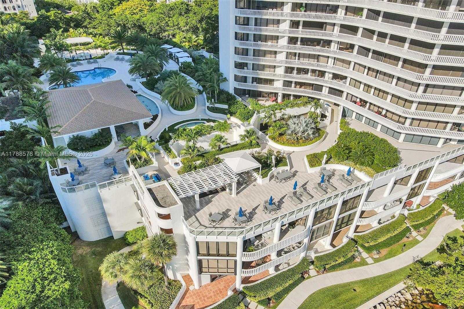 Small Image of 3000 ISLAND BLVD #706, Aventura Number 74