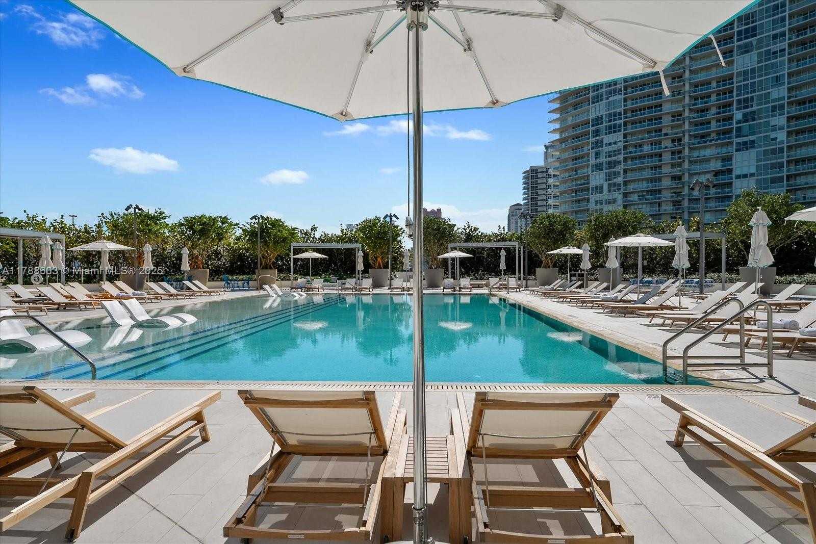 Small Image of 500 ALTON RD #1105, Miami Beach Number 59
