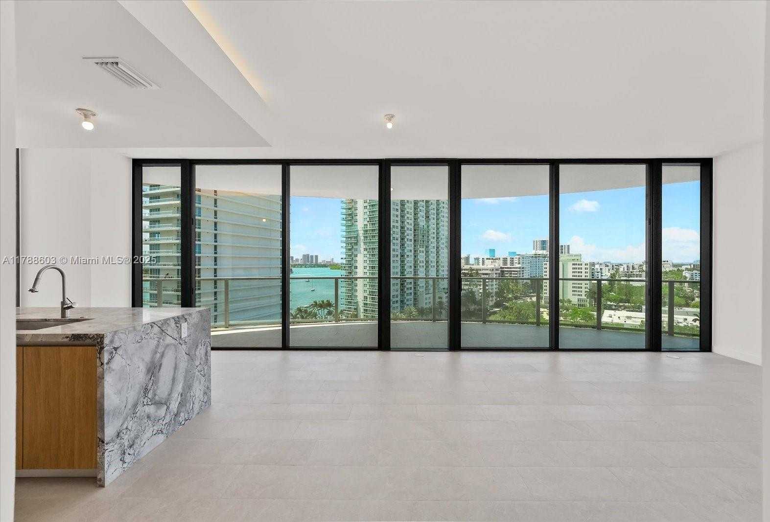 Small Image of 500 ALTON RD #1105, Miami Beach Number 6