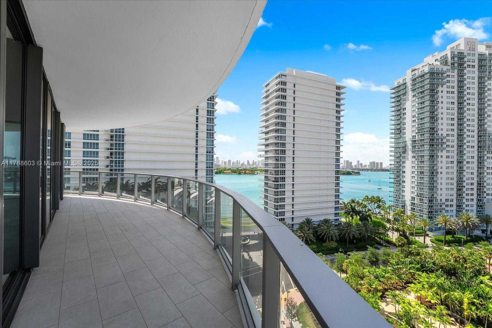 Small Image of 500 ALTON RD #1105, Miami Beach Number 9