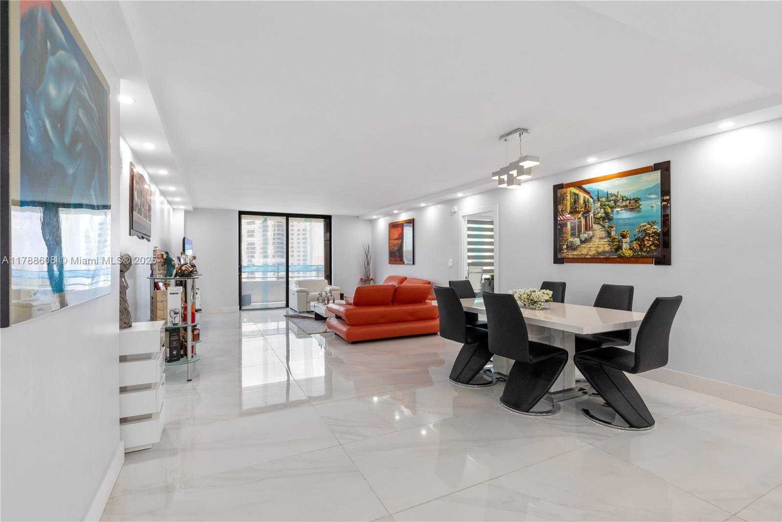Small Image of 2500 PARKVIEW DR #1121, Hallandale Beach Number 10