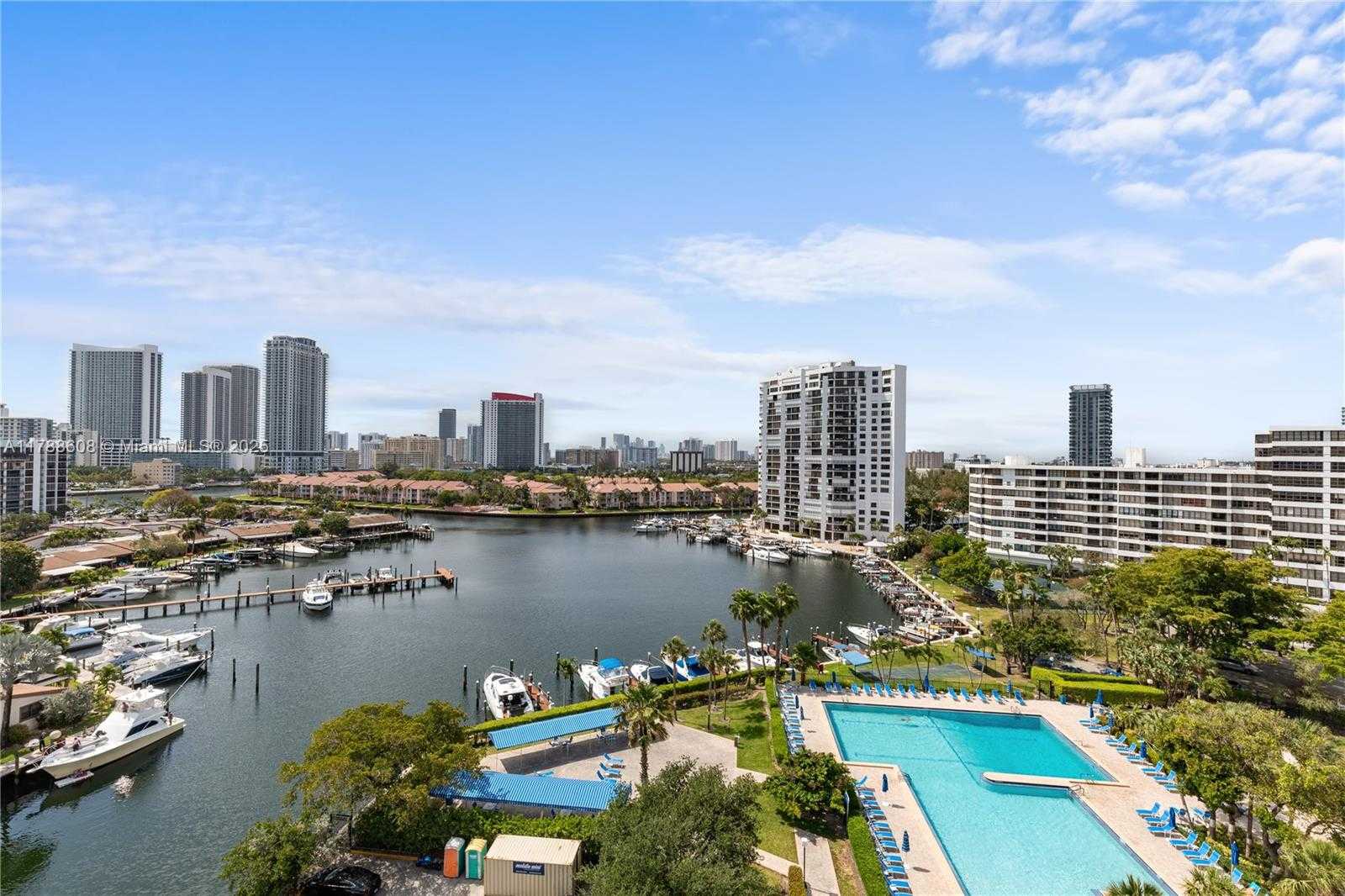 Small Image of 2500 PARKVIEW DR #1121, Hallandale Beach Number 36