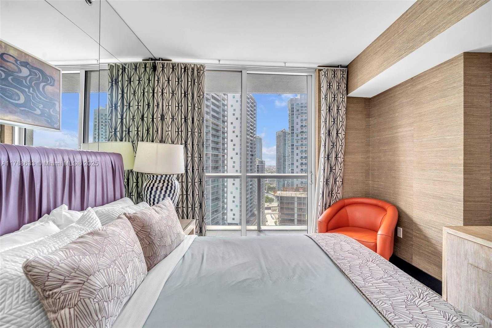 Small Image of 485 BRICKELL AVE #2508, Miami Number 14