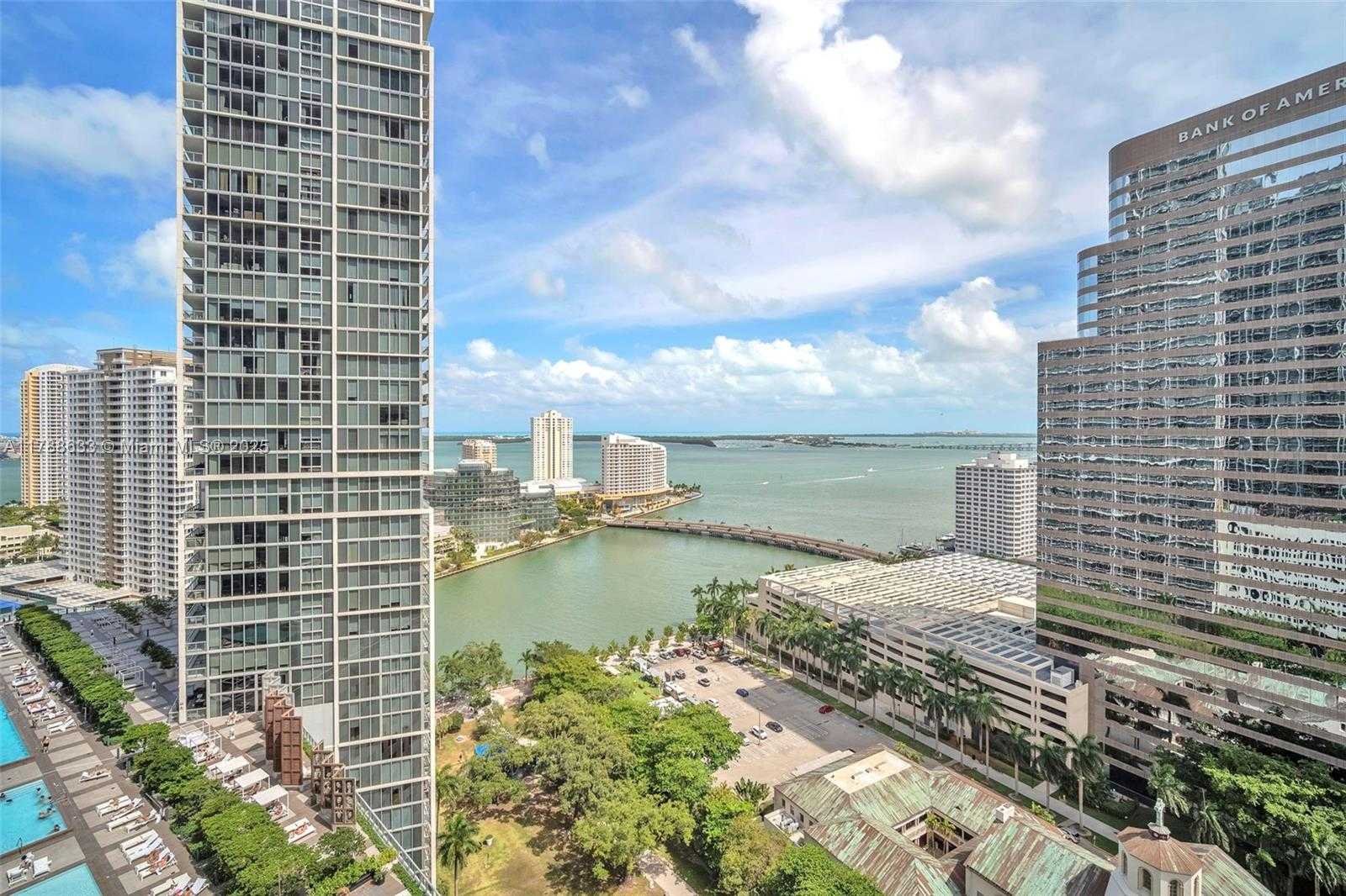 Small Image of 485 BRICKELL AVE #2508, Miami Number 2