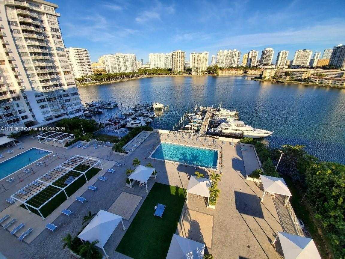 Small Image of 18041 BISCAYNE BLVD #1005, Aventura Number 40