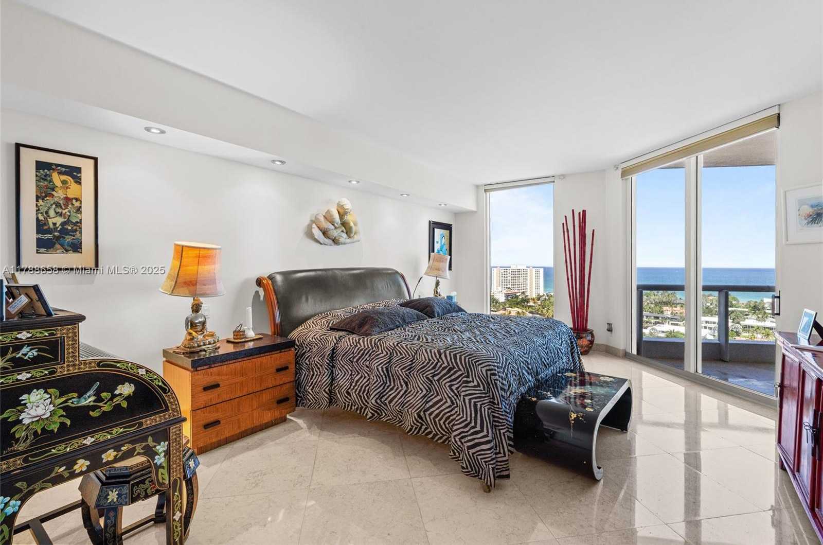 Small Image of 21200 POINT PL #1901, Aventura Number 17