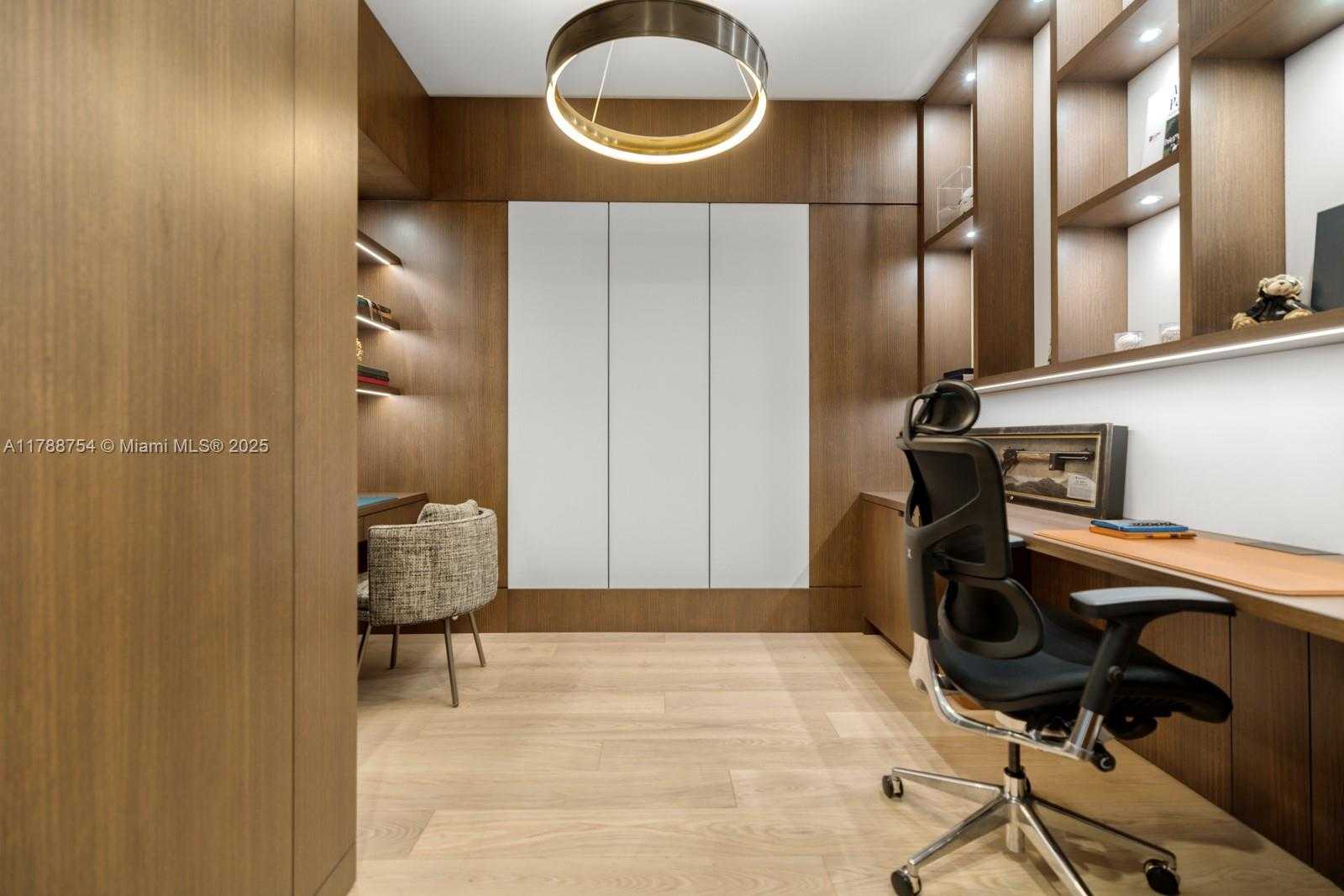 Small Image of 18501 COLLINS AVE #3704, Sunny Isles Beach Number 26