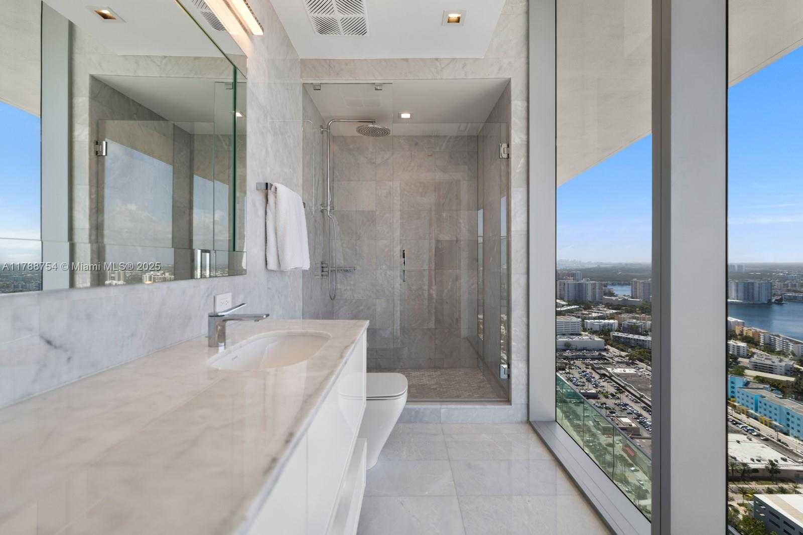 Small Image of 18501 COLLINS AVE #3704, Sunny Isles Beach Number 30