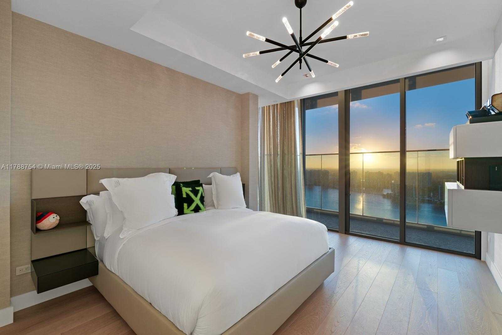 Small Image of 18501 COLLINS AVE #3704, Sunny Isles Beach Number 49