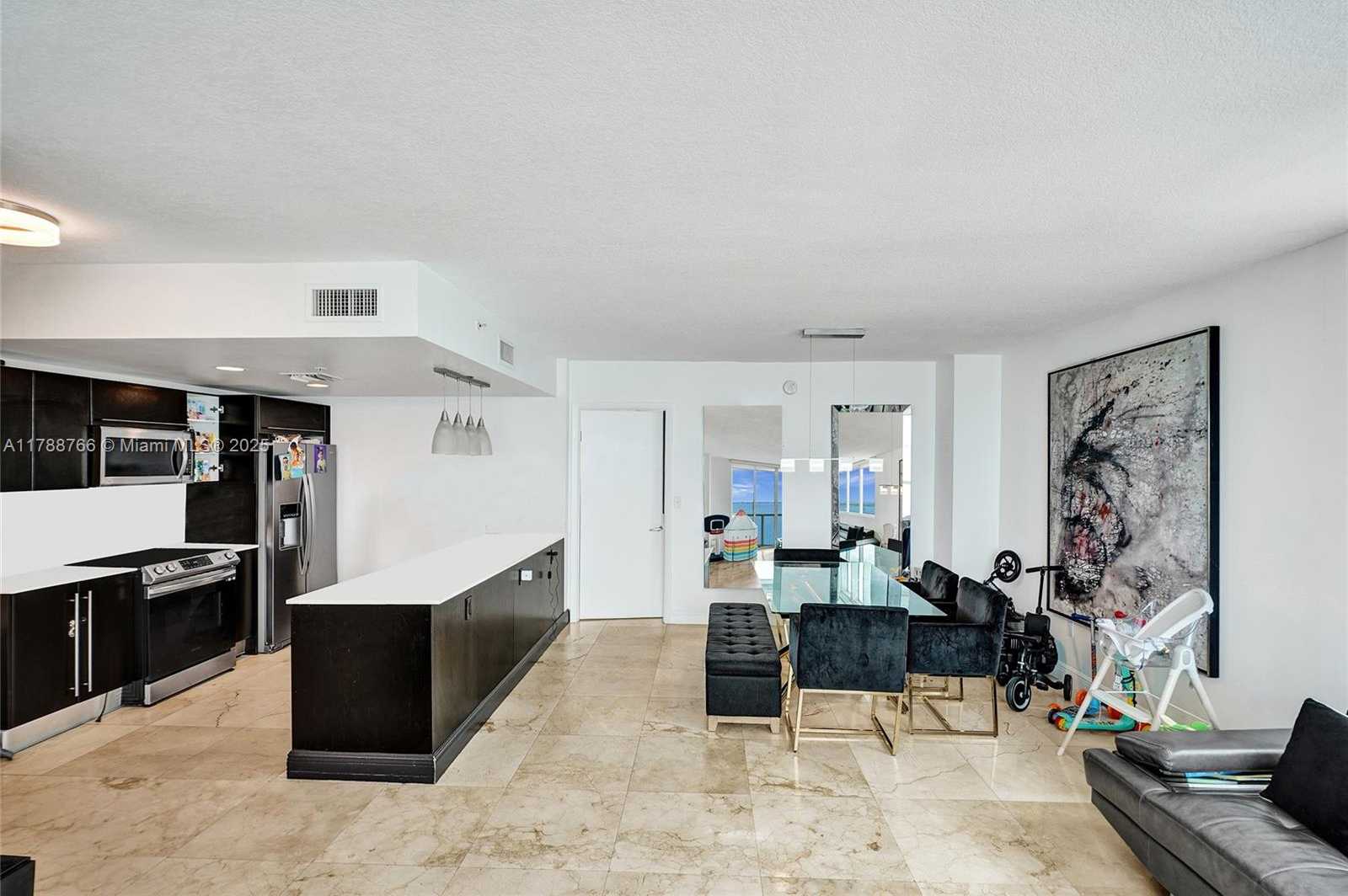 Small Image of 665 NORTH EAST 25TH ST #905, Miami Number 20
