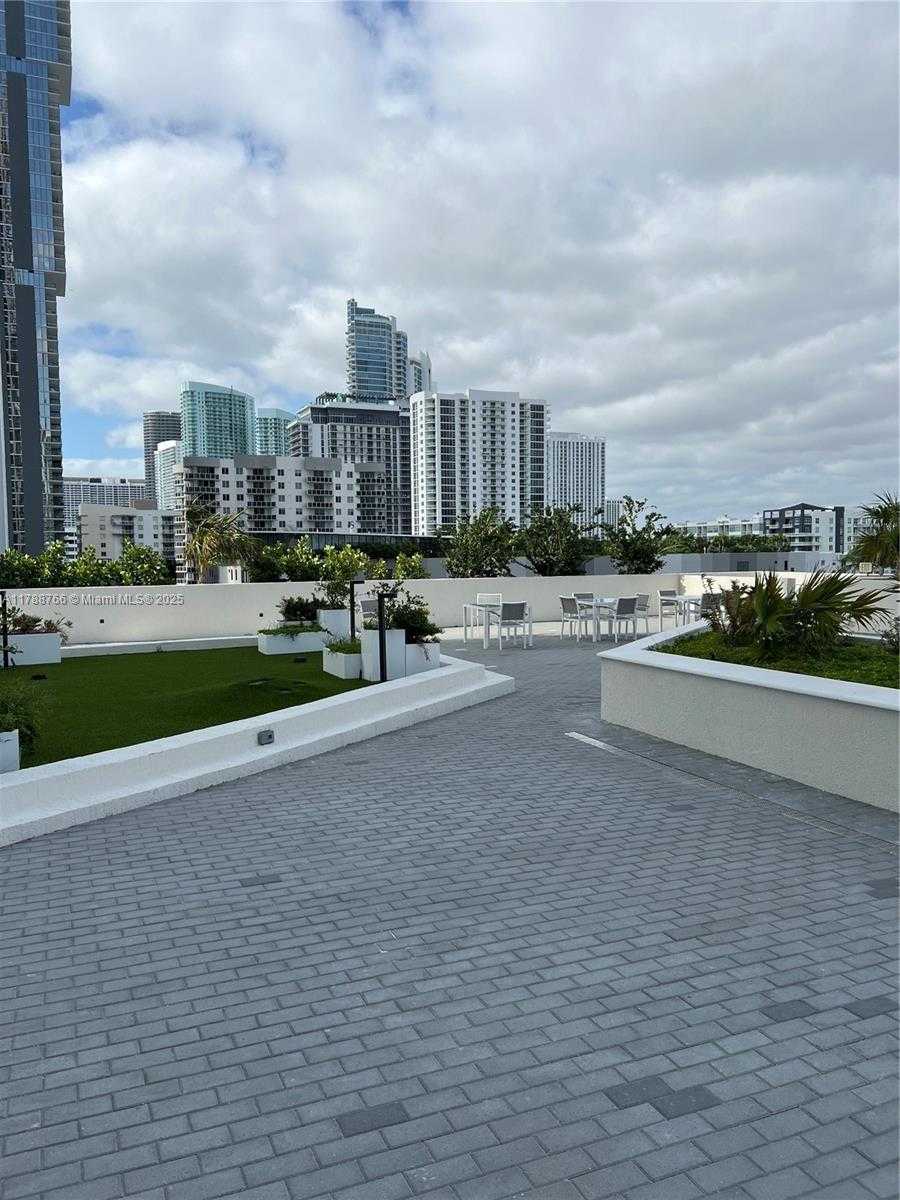Small Image of 665 NORTH EAST 25TH ST #905, Miami Number 42