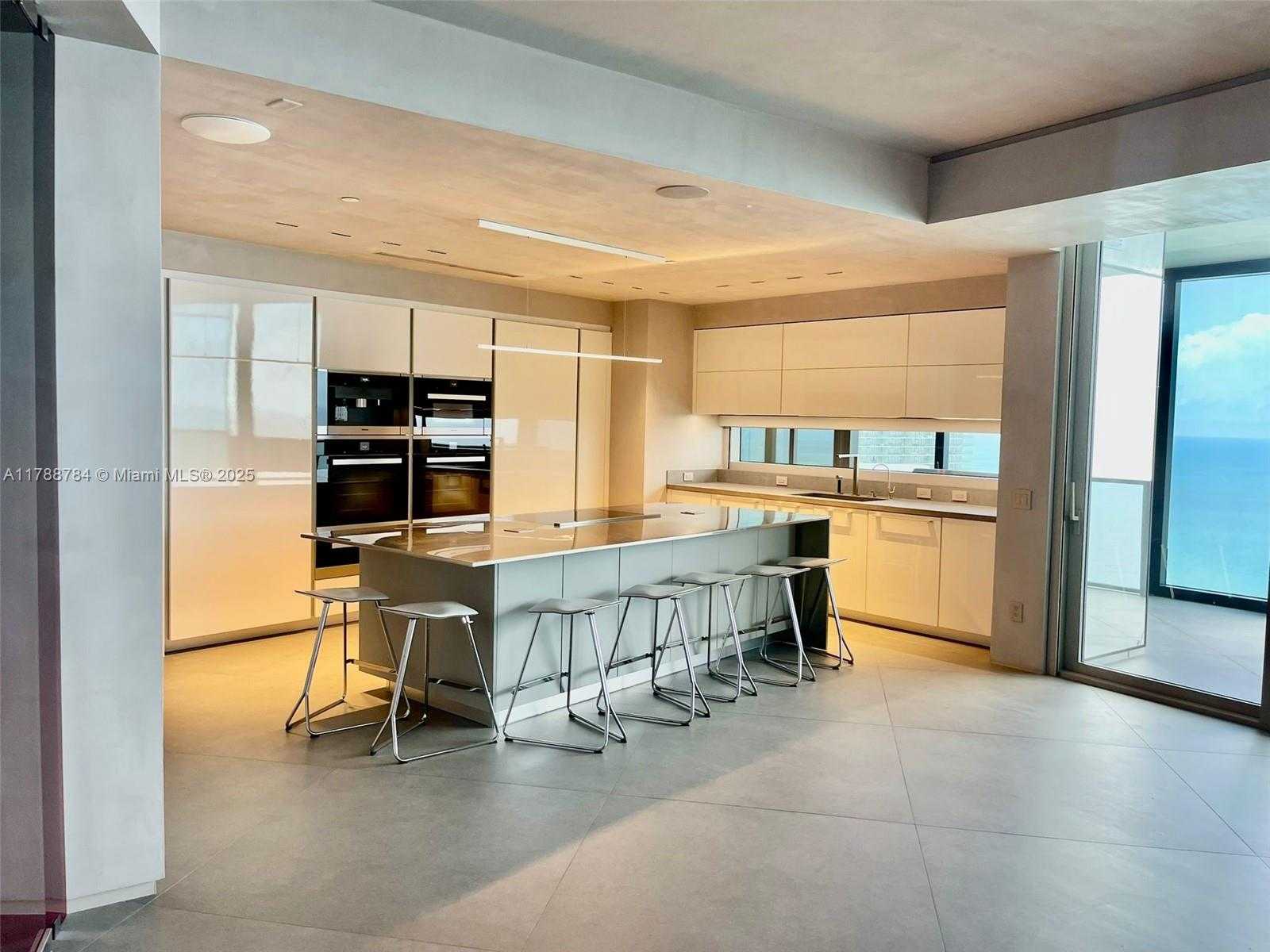 Small Image of 18555 COLLINS AVE #3705, Sunny Isles Beach Number 13