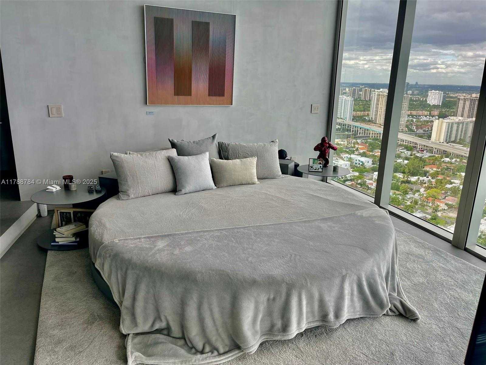 Small Image of 18555 COLLINS AVE #3705, Sunny Isles Beach Number 30