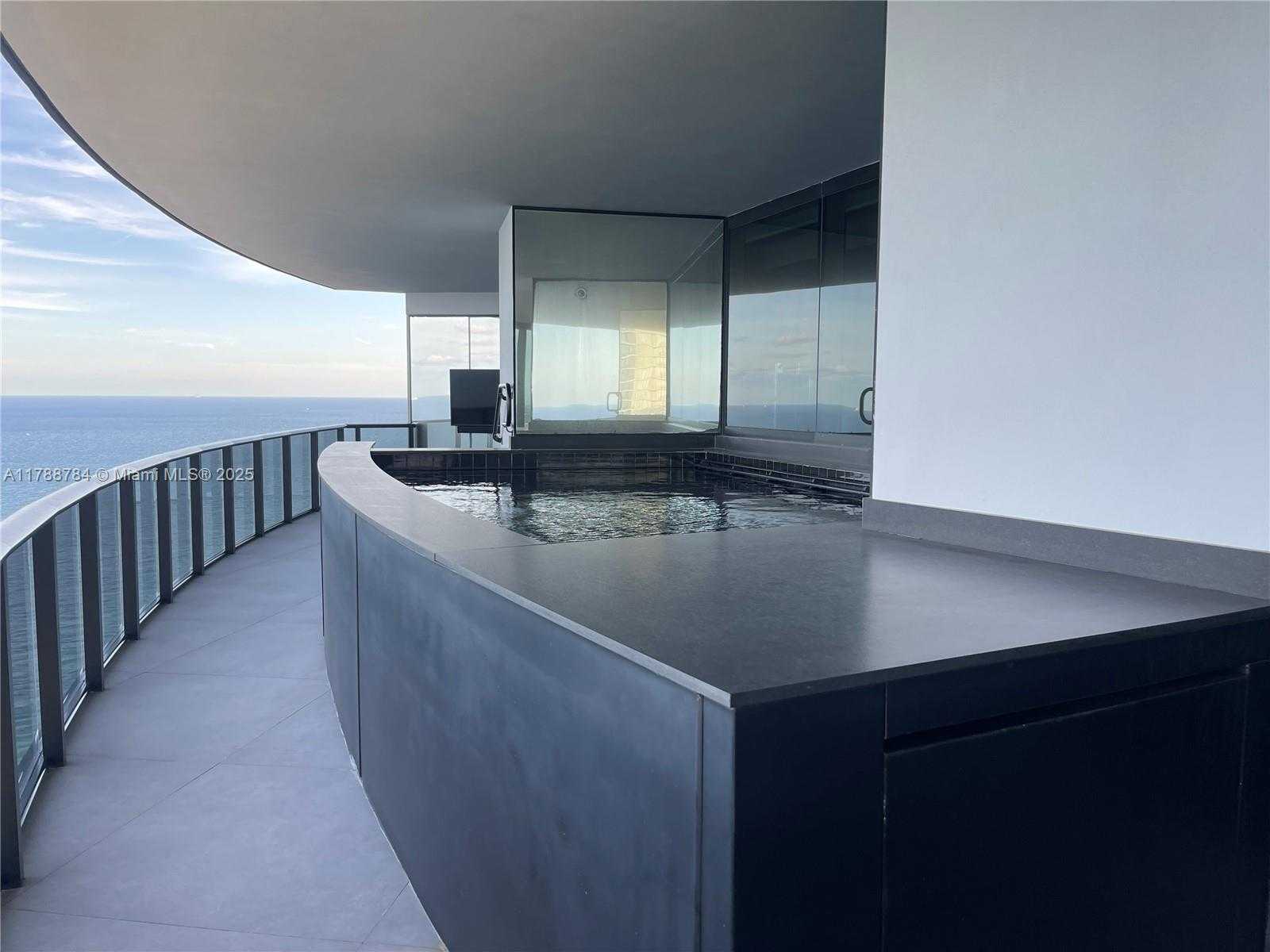 Small Image of 18555 COLLINS AVE #3705, Sunny Isles Beach Number 5