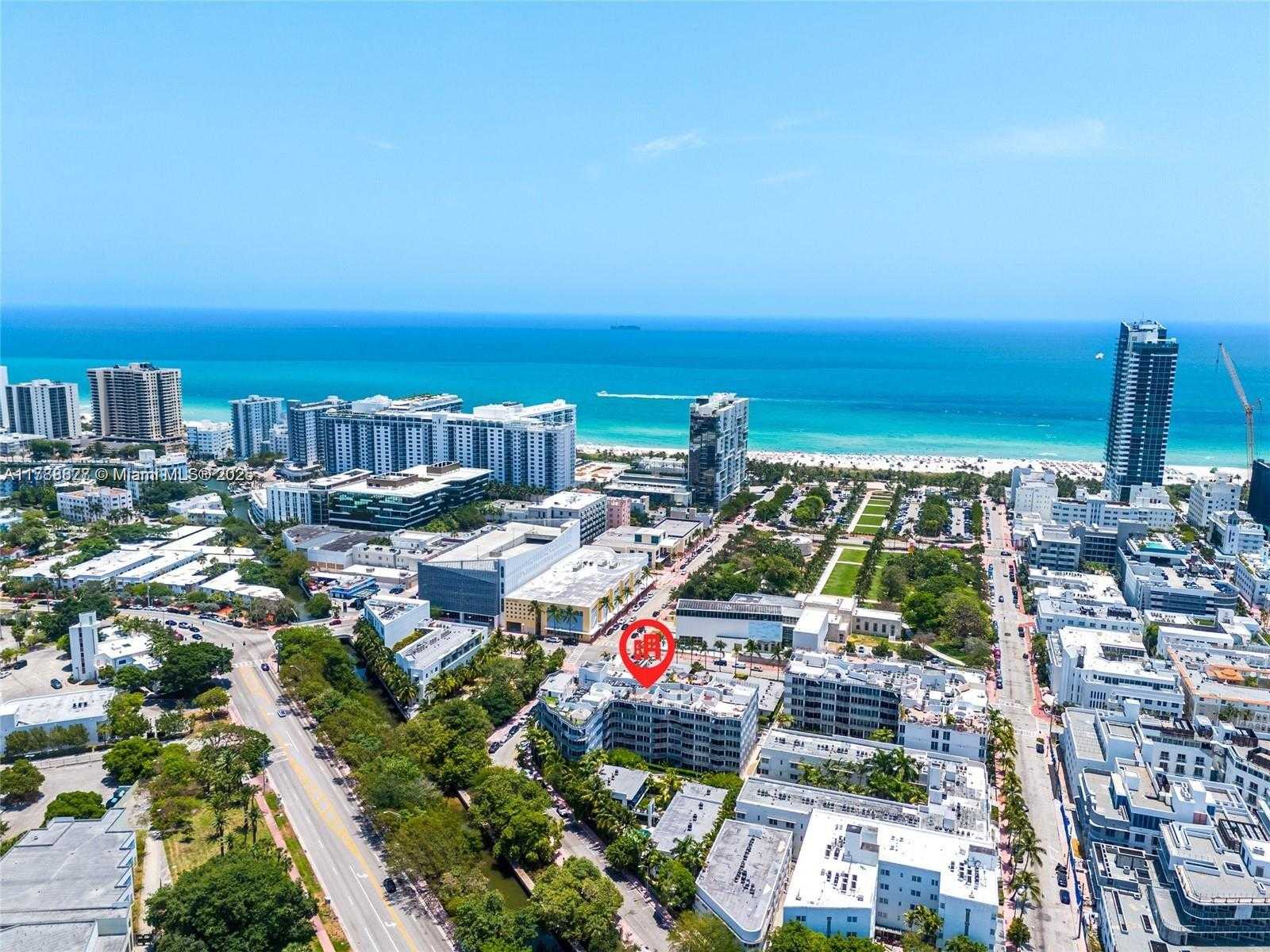 Small Image of 2155 WASHINGTON CT #309, Miami Beach Number 16