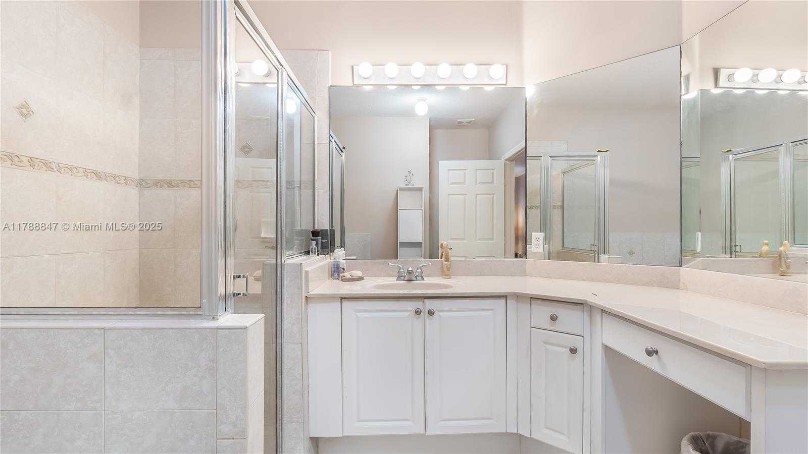 Small Image of 12752 SOUTH WEST 49TH CT, Miramar Number 20