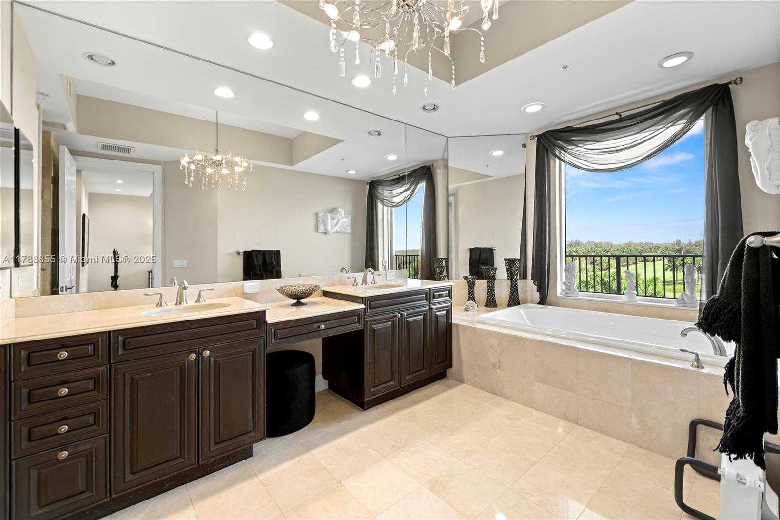 Small Image of 13621 DEERING BAY DR #601, Coral Gables Number 19