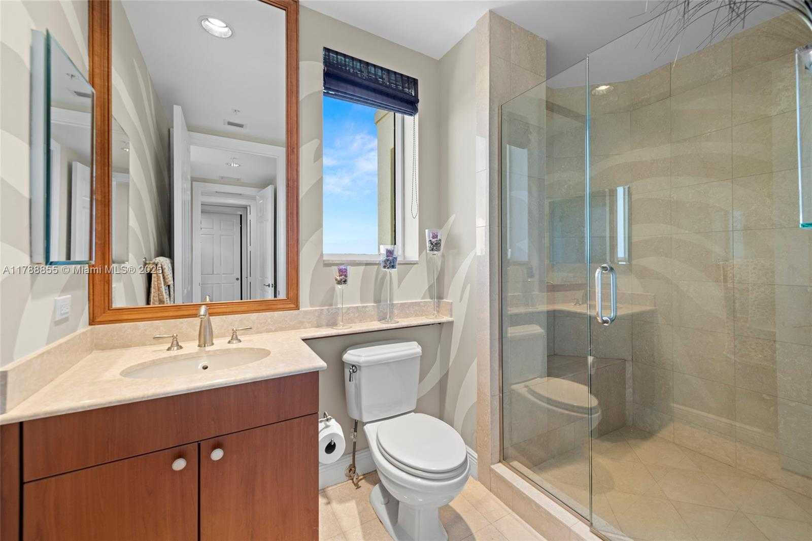 Small Image of 13621 DEERING BAY DR #601, Coral Gables Number 25