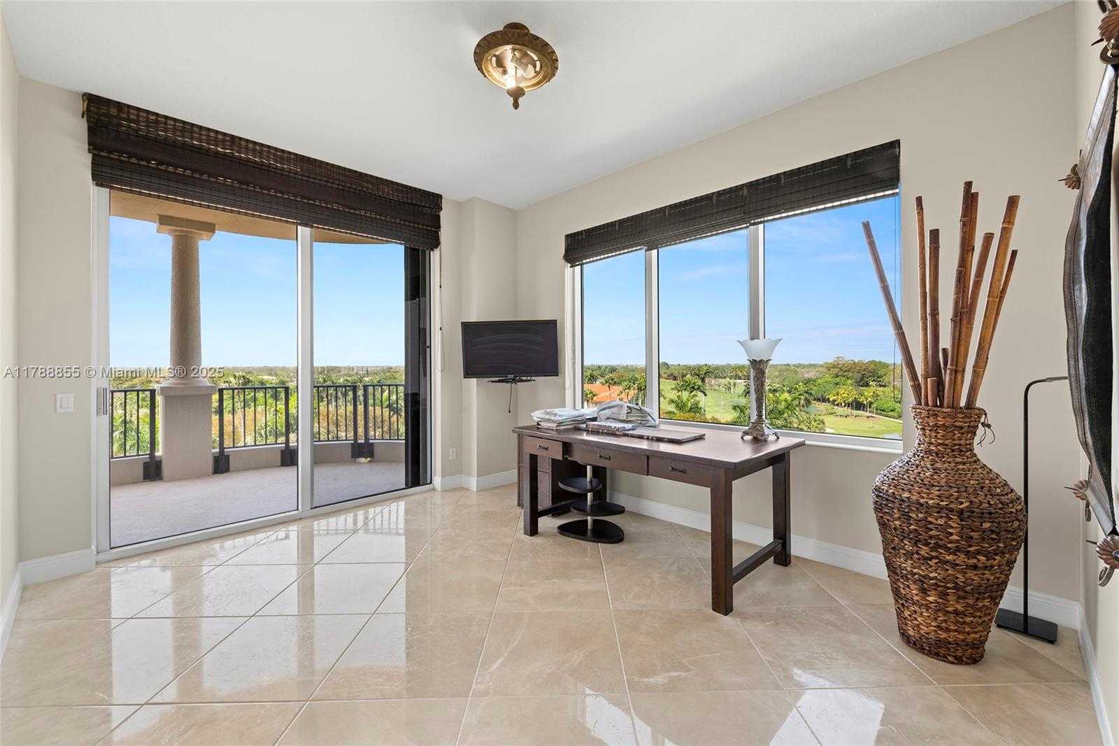 Small Image of 13621 DEERING BAY DR #601, Coral Gables Number 26