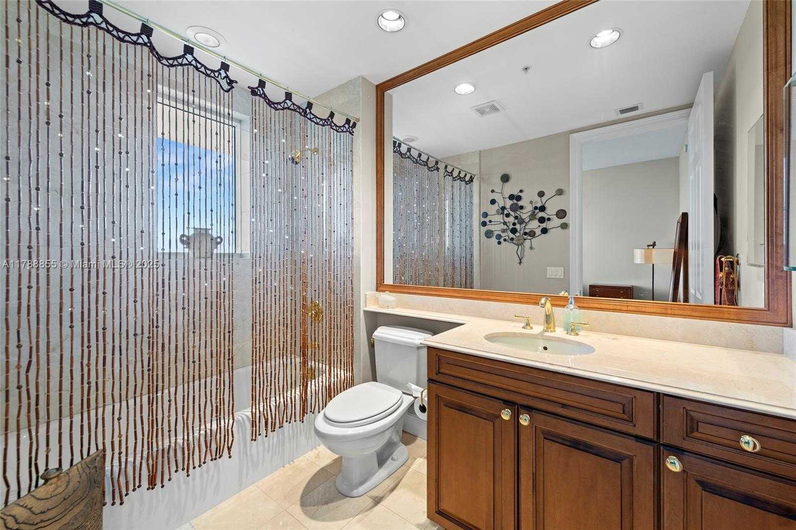 Small Image of 13621 DEERING BAY DR #601, Coral Gables Number 29
